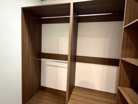 квартира по адресу Степана Бандеры ул., 77-Б