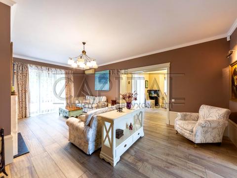 будинок за адресою с. Старі Петрівці, Садова