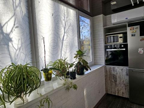 квартира за адресою Космічна вул., 112/2