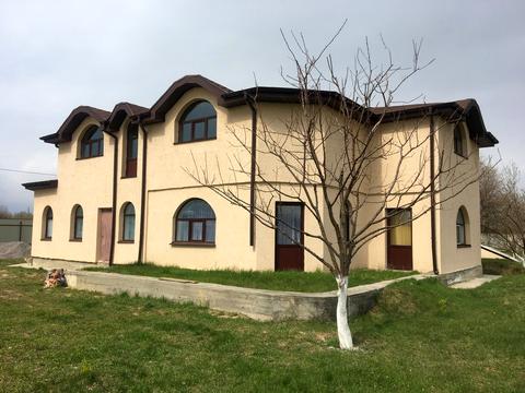 будинок за адресою центральна