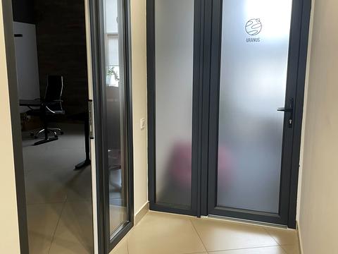 комерційна за адресою Львів, Миколи Вороного вул., 3