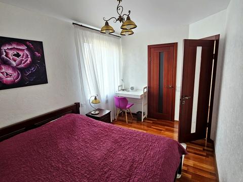 будинок за адресою смт. Слобожанське, Зоря