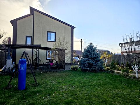 будинок за адресою смт. Слобожанське, Зоря