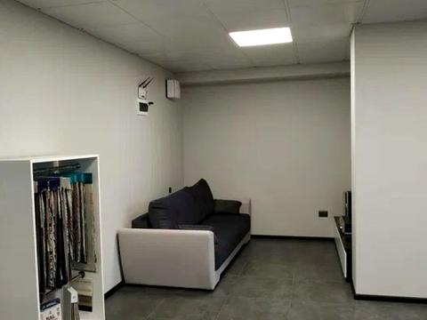 коммерческая по адресу Овидиопольская дорога ул., 3, к.1