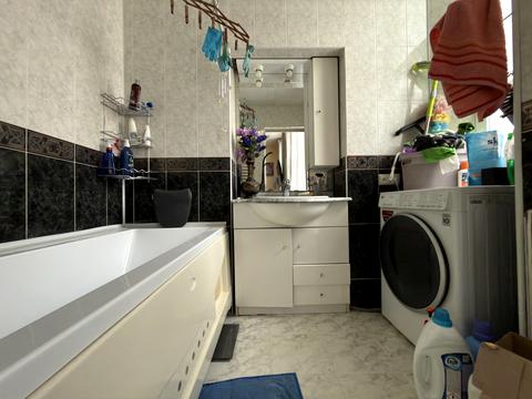 квартира за адресою Івана Верхратського вул., 5