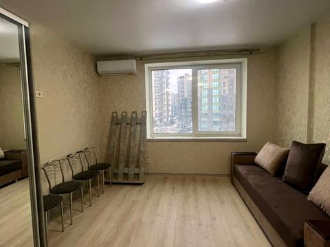 квартира за адресою Героїв Небесної Сотні просп., 16/6