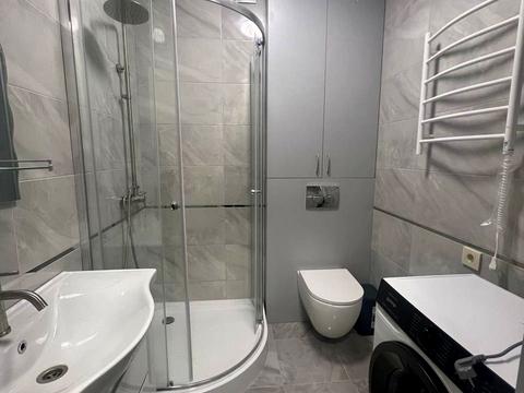 квартира за адресою Героїв Небесної Сотні просп., 16/6