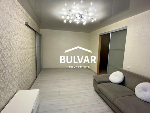 квартира по адресу Героев Сталинграда просп., 181