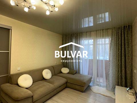 квартира по адресу Героев Сталинграда просп., 181