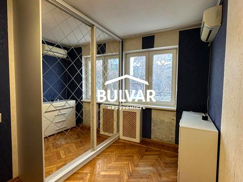 квартира по адресу Героев Сталинграда просп., 181