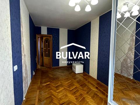 квартира по адресу Героев Сталинграда просп., 181