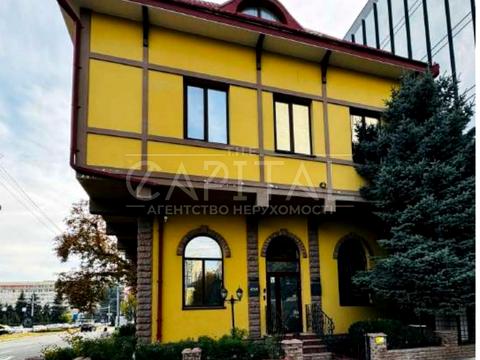 будинок за адресою Генерала Алмазова вул. (Кутузова), 12