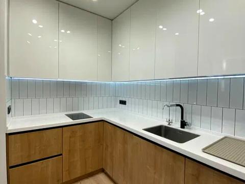 квартира по адресу Салютная ул., 2к1