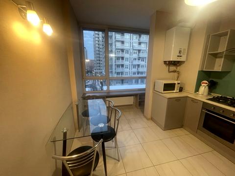 квартира за адресою Практична вул., 2