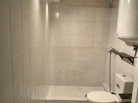 комерційна за адресою Академіка Корольова вул., 85/2