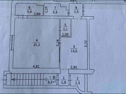 комерційна за адресою Академіка Корольова вул., 85/2