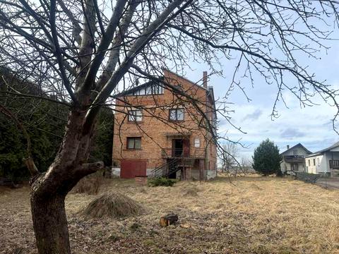 дом по адресу Районна