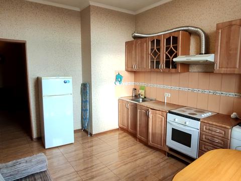 квартира за адресою Володимира Івасюка просп. (Героїв Сталінграду), 8-А