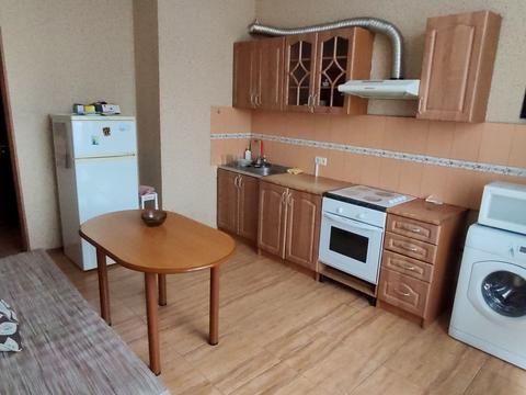 квартира за адресою Володимира Івасюка просп. (Героїв Сталінграду), 8-А