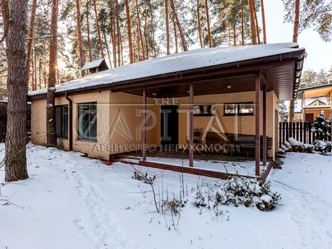 будинок за адресою с. Лебедівка, Набережна вул., 11