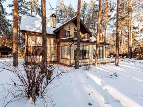 будинок за адресою с. Лебедівка, Набережна вул., 11