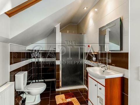 будинок за адресою с. Лебедівка, Набережна вул., 11