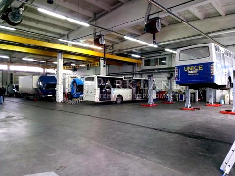 комерційна за адресою Київ, Новокостянтинівська вул., 8