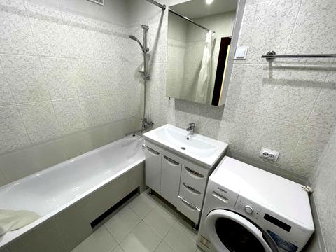 квартира за адресою Київ, Академіка Глушкова просп., 9-Є