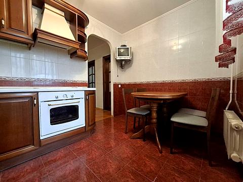 квартира за адресою Академіка Єфремова вул. (Командарма Уборевича), 29/22