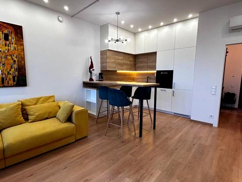 квартира по адресу Стрыйская ул., 86-В