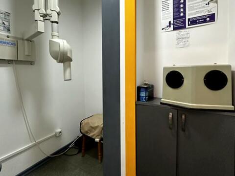 комерційна за адресою Академіка Грушевського вул., 38