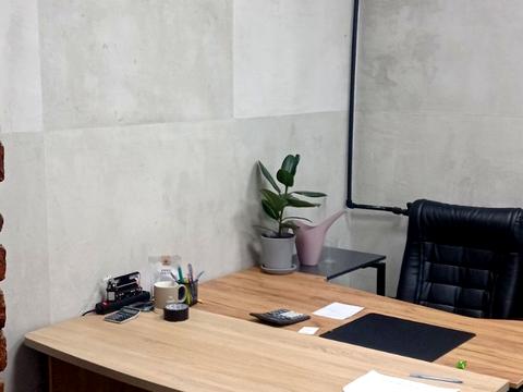 комерційна за адресою Вільної Ічкерії вул. (Волгоградська), 4