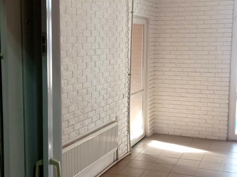 комерційна за адресою Вільної Ічкерії вул. (Волгоградська), 4