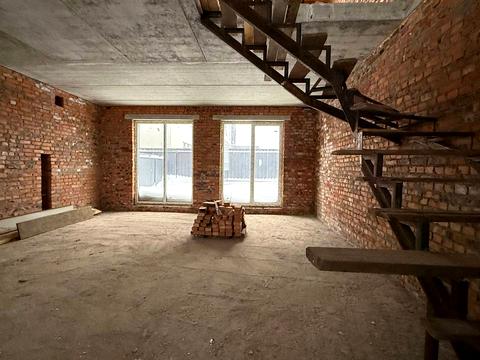 будинок за адресою Степана Бандери вул.