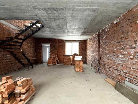 будинок за адресою Степана Бандери вул.