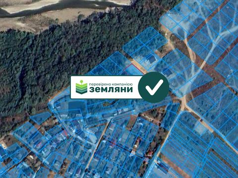 ділянка за адресою с. Крихівці, Місячна вул.