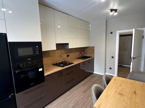 квартира по адресу Метрологическая ул., 107