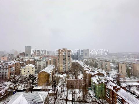 квартира за адресою Жилянська вул., 68