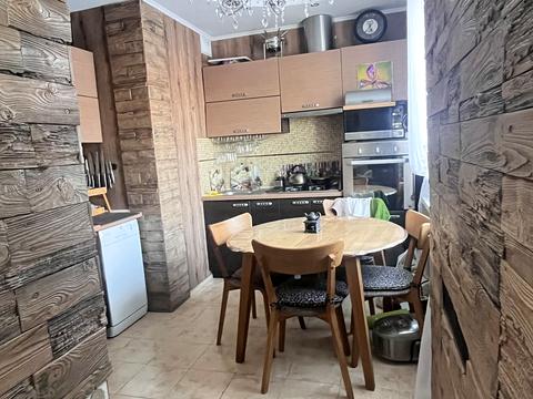 квартира за адресою Незалежності бульв. (50 років Жовтня), 14/1