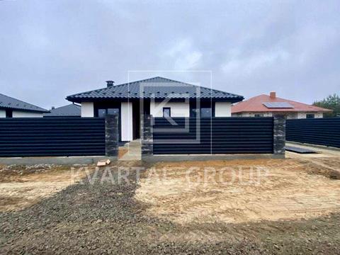 будинок за адресою Молодіжна вул.