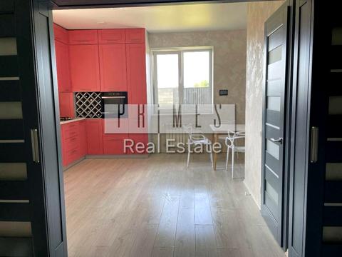 будинок за адресою Сонячна вул.