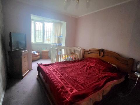 квартира за адресою Євгена Чикаленка вул., 81/3