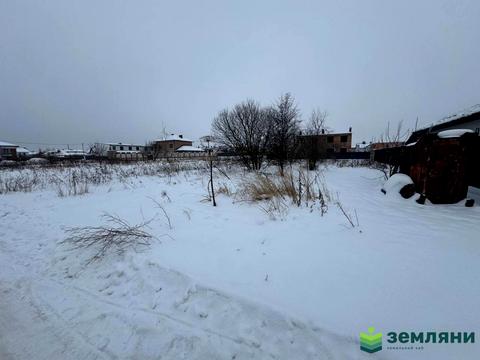 ділянка за адресою с. Крихівці, західна