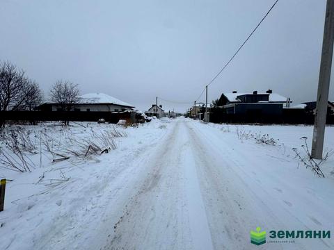 ділянка за адресою с. Крихівці, західна