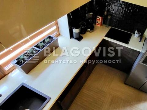 будинок за адресою незалежності, 1