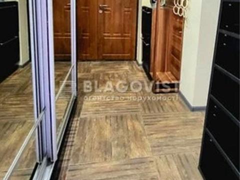 будинок за адресою незалежності, 1