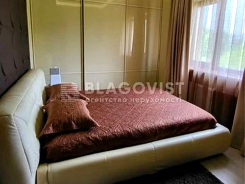 будинок за адресою незалежності, 1