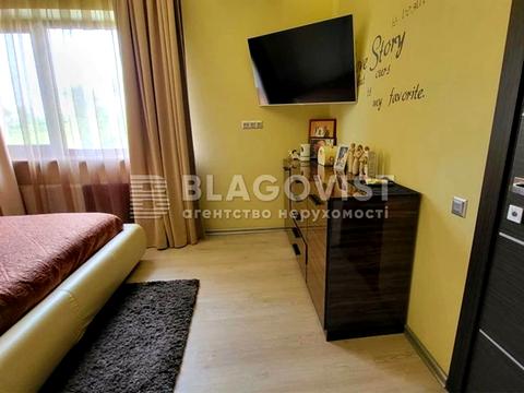 будинок за адресою незалежності, 1