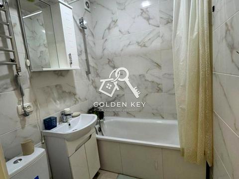 квартира за адресою Соборності вул. (Косіора), 21