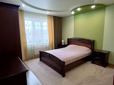 квартира за адресою Михайла Лушпи просп., 2/1